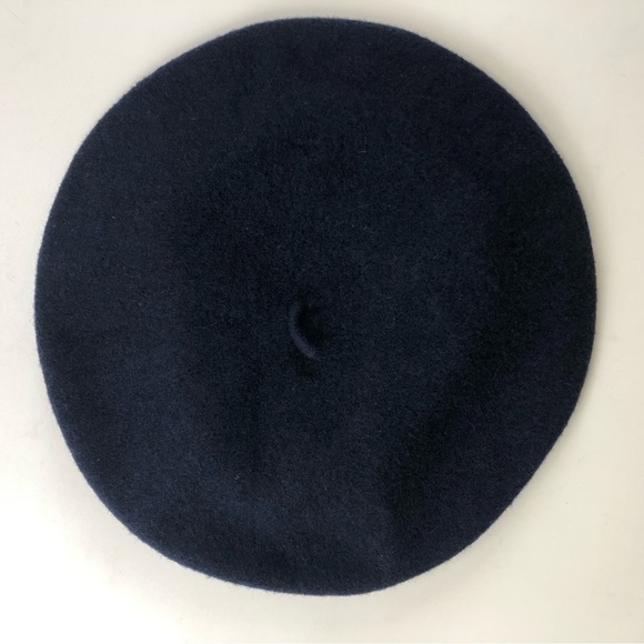 Navy wool beret hat - Picture 4 of 7